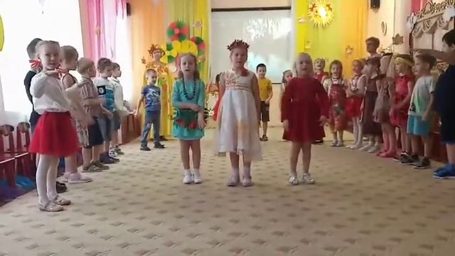 Отличное исполнение песни "Тетушка Непогодушка" в ДОУ!!!!! смотреть онлайн