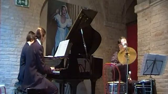 Hungarian dance no. 11 in D minor 4 hands смотреть онлайн