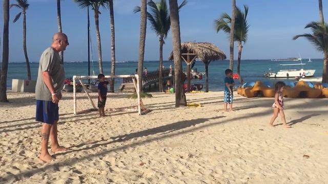 Barcelo Bavaro Palace Deluxe и Barcelo Bavaro Beach отели в Доминикане