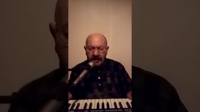 798 Болна е легнала убавата Яна смотреть онлайн