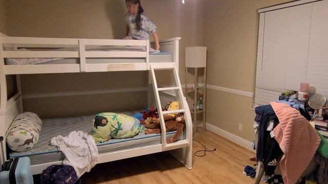 Переезд состоялся - Семейный влог Katerina Belab - Глобальная перестановка - Собираем кровати детям смотреть онлайн