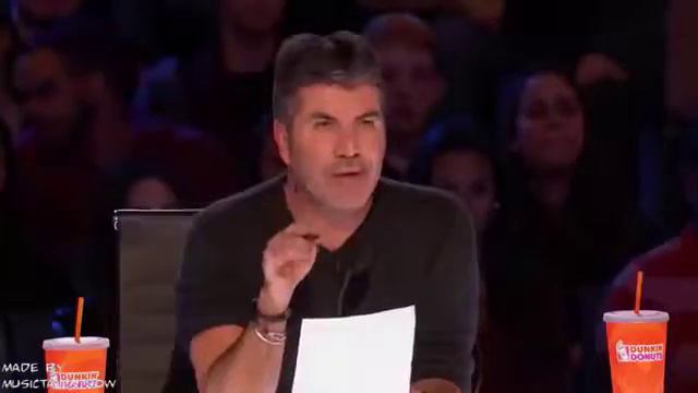 ОНА ПОЁТ ДЛЯ СВОЕГО УМИРАЮЩЕГО ОТЦА... ЗАЛ В СЛЕЗАХ смотреть онлайн