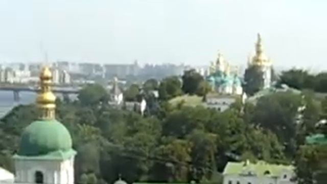 Над рекой плывёт колокольный звон смотреть онлайн