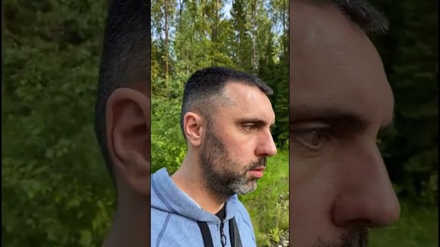Купил обои самоклеящиеся, иду менять смотреть онлайн