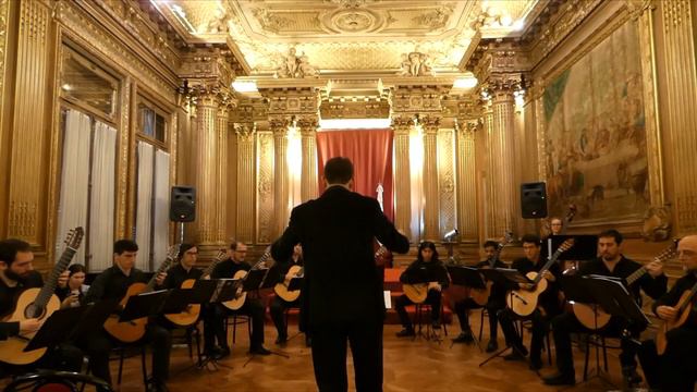 Nahuel Laviola - Sifones (para ensamble de guitarras con contrabajo) смотреть онлайн