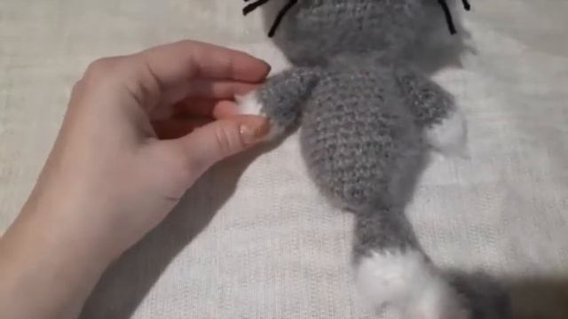 Пушистый вязаный котик Славный 3 часть. Сборка, жилетка. смотреть онлайн