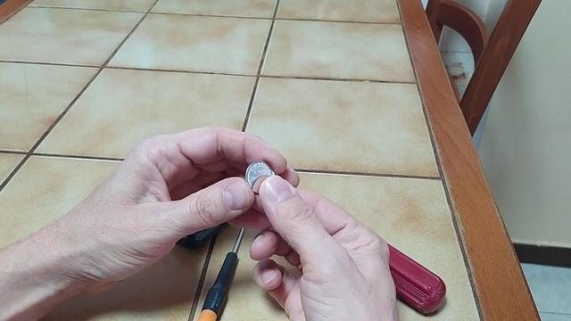 Замена батарейки в ключе Фольксваген Гольф (VW Volkswagen Golf) смотреть онлайн