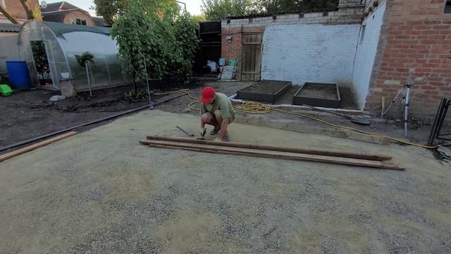 КУПИЛИ ДОМ НА ЮГЕ КАК МЕЯЕТЬСЯ НАШ ДВОР РЕШИЛ ДОЛОЖИТЬ БЛОК И НА ТЕБЕ ЧТО ПРОИЗОШЛО смотреть онлайн