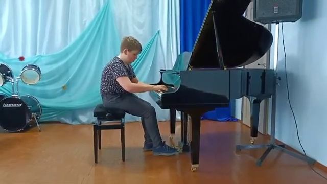 Игорь Парфёнов "Ноябрь"; Крицкий Богдан 11 лет смотреть онлайн