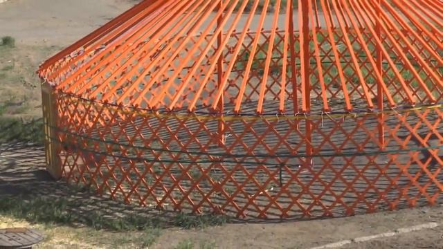 Сборка каркаса юрты диаметром 9 метров смотреть онлайн