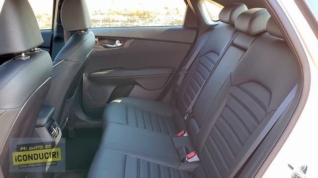 ¿QUE TIENE DE BUENO? KIA FORTE 2020 | AUTO COMPACTO смотреть онлайн