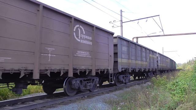ВЛ11-541/ВЛ11.8-769 А с грузовым поездом смотреть онлайн