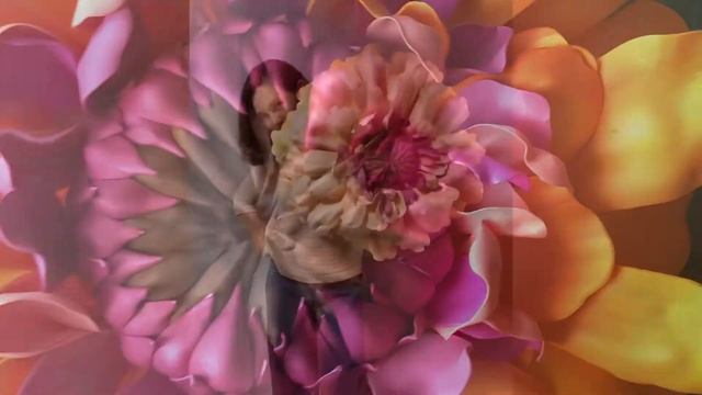 РОСТОВЫЕ ЦВЕТЫ для фотосессии ЦИННИЯ. Идеи декора. Фотореквизит осени BIG FLOWERS Decorations ZINNI смотреть онлайн