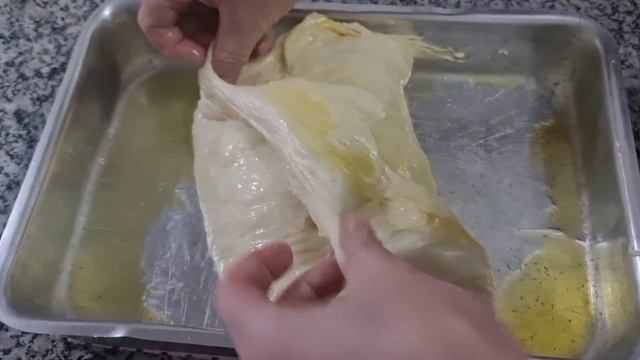 FOCACCIA OU PÃO DE ALHO? SIMPLES, FÁCIL, RÁPIDO E DELICIOSO... смотреть онлайн
