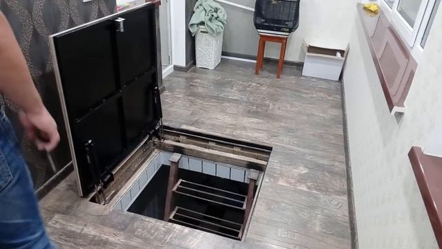 Люк напольный смотреть онлайн