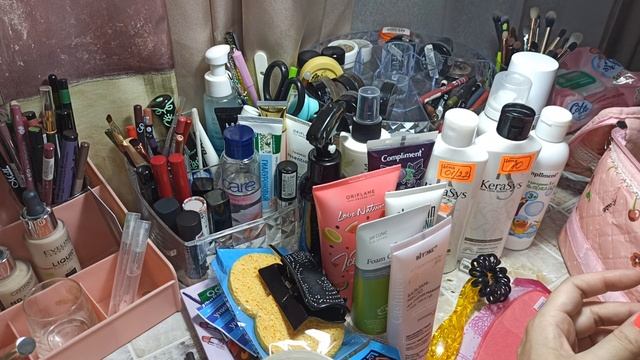 ?УХОДОВАЯ КОСМЕТИЧКА В ОТПУСК / ВСЁ САМОЕ НЕОБХОДИМОЕ? смотреть онлайн