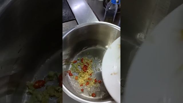 ВОТ ЭТО СУП ТОМ ЯМ #томям смотреть онлайн