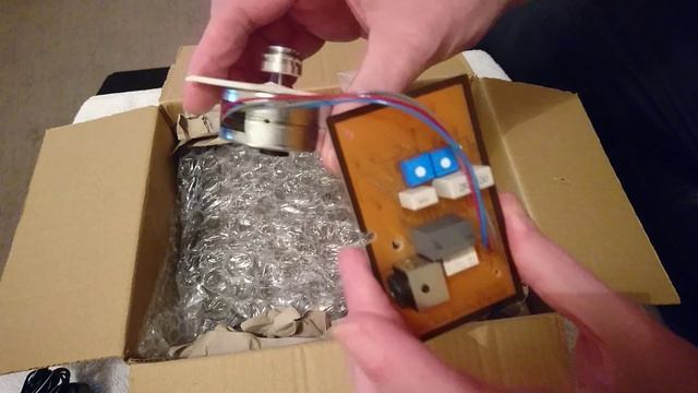 Rega P 7, matched psu, circuit board and motor unboxing. more information below ? смотреть онлайн