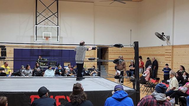 Josh Morris vs X-Calibur - BMFX 12/17/22 смотреть онлайн