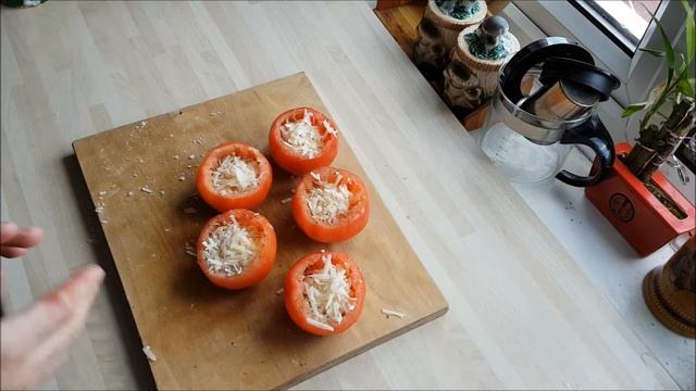 Помидоры с яйцом внутри интересно!! смотреть онлайн