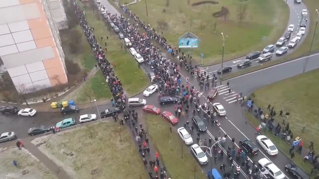 Thousands March In Minsk Belarus Against A Corrupt Government; Protests смотреть онлайн