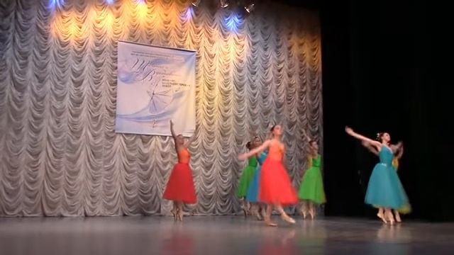 П.И. Чайковский. Вариация на тему "Осенняя песнь". Ансамбль "Озорницы", ДМШ № 5, г. Старый Оскол смотреть онлайн