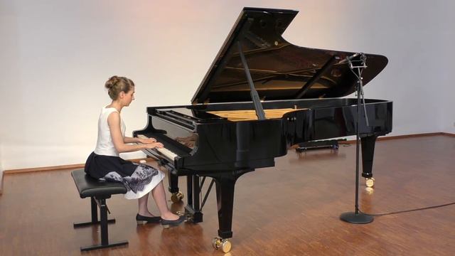 Erik Satie, Gnossienne No. 4 (1891), Lent смотреть онлайн