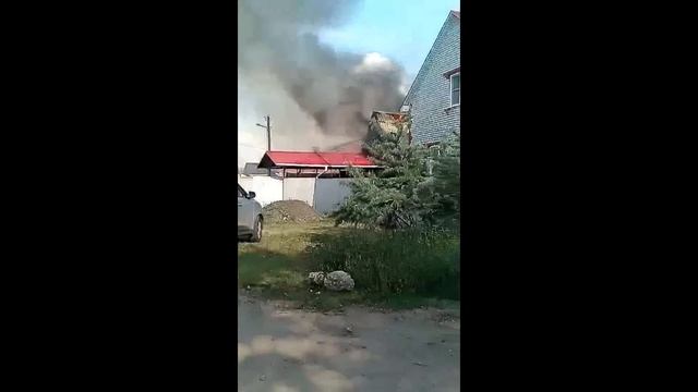 Горит цыганский дом в Воронеже смотреть онлайн