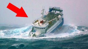 Корабли Попавшие в 12 Бальный Шторм / Cruise liner in 12 ball storm