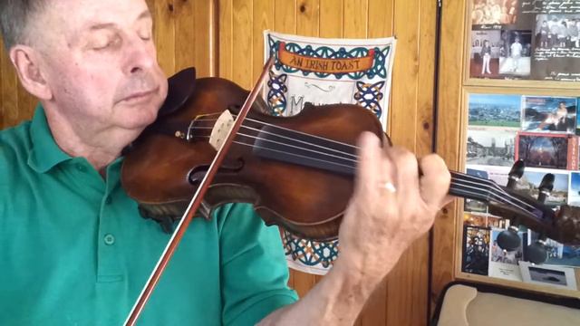 Dan Carney Playing 'Danny Boy' on Nice Old Stainer Violin смотреть онлайн