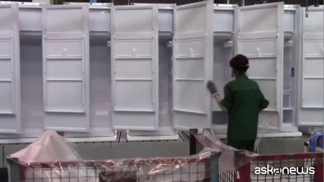 Russia, viaggio nell'impero elettrodomestici creato da Merloni смотреть онлайн