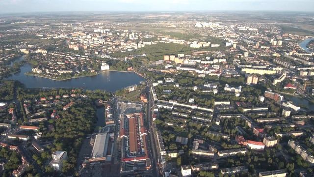 Калининград с высоты птичьего полета, аэросъемка центра Калининграда с высоты 500 метров смотреть онлайн