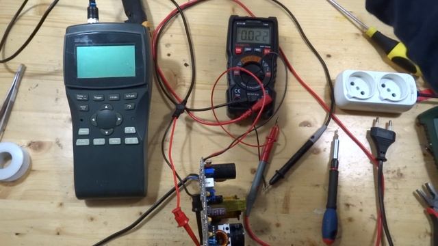 Импульсный блок питания SG3525  Ограничение тока