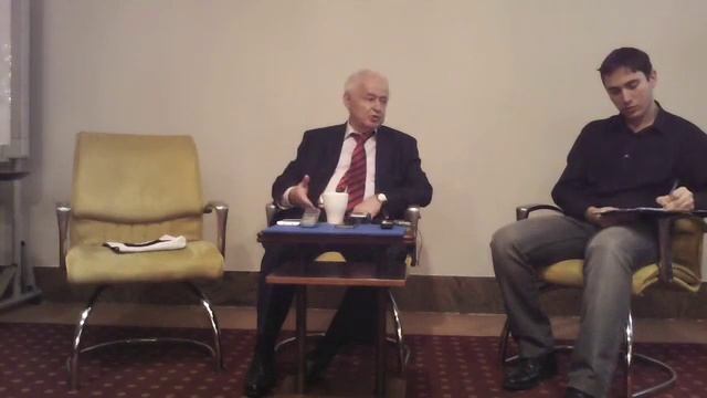 Михаил Литвак: Почему руководитель должен уметь разбираться во всем? смотреть онлайн