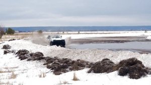 Водяной трек. гонки по лужам.mp4