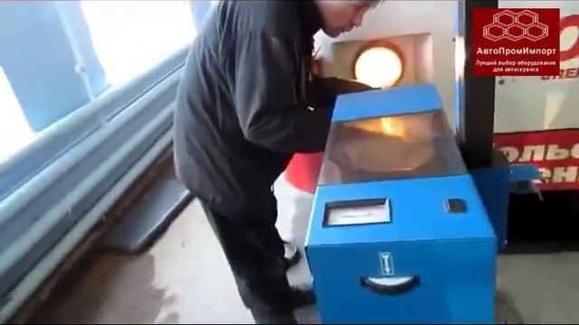 Прибор для регулировки света фар 1684 (684А)OMA