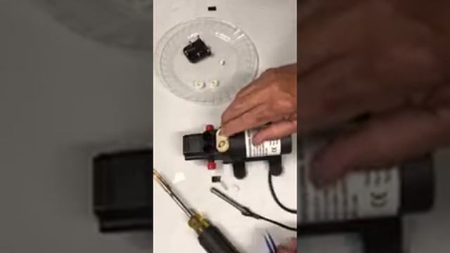 Chem Caddy pump repair and clean out смотреть онлайн