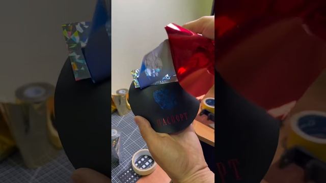 Тиснение набором для обложки паспорта РФ смотреть онлайн