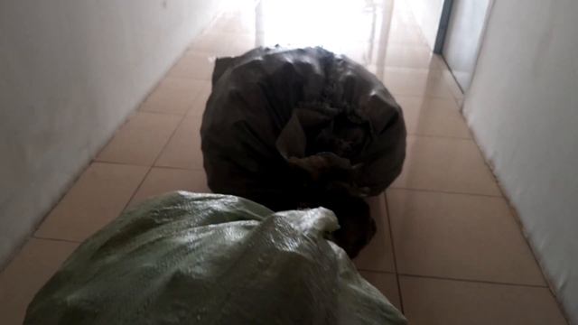 Цена на бензин во Вьетнаме  Сдача Пивных банок !!! Вьетнамский автомобиль VinFast LUX SA