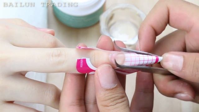 How to use Nail Acrylic Liquid смотреть онлайн