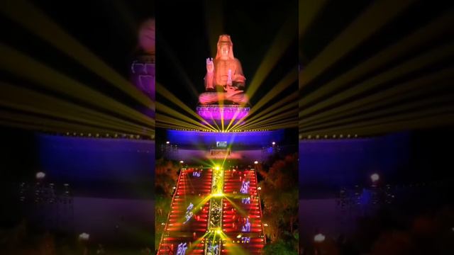 Lord Budha in china #lord #budha #india #buddha смотреть онлайн