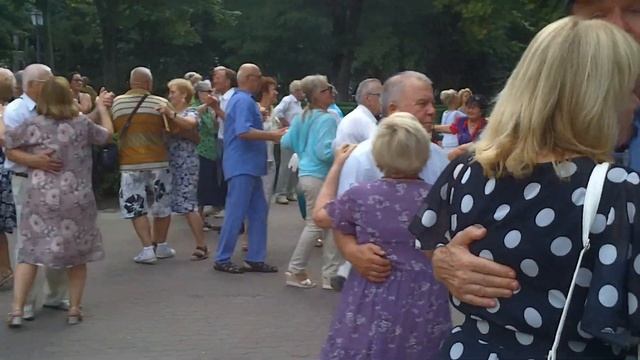 ТАНЦЫ ПО СУББОТАМ : 26.08.2023. (3 ЭПИЗОДА) ЭПИЗОД 3 смотреть онлайн