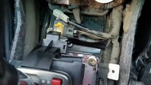 Замена селектора АКПП Toyota Progres смотреть онлайн