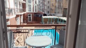 Номер "Стандарт 2 местный с видом на бассейн с допместом" Гостиничный комплекс "Дача" Геленджик