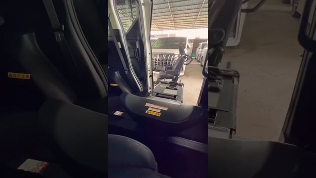 Toyota Alphard ♿️ Welcab Wheelchair смотреть онлайн