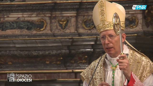 Santa Messa "in Cœna Domini" - Omelia di Mons. Guido Marini смотреть онлайн