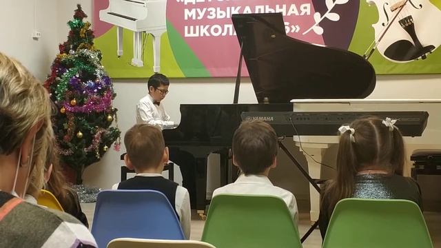 Д.Кабалевский "Воинственный танец", соч.27 №19 смотреть онлайн