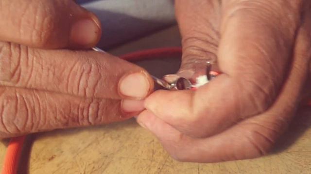 DIY Soldering a 6.35mm Mono Jack || Mixer Mono Jack Soldering смотреть онлайн