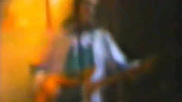 А.Монин, рок-группа "Круиз". Концерт в клубе "Master". 24.02.1995г. "Послушай человек". смотреть онлайн