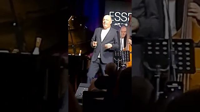 Клуб Эссе. А.Кортнев. Фрагмент-4 смотреть онлайн